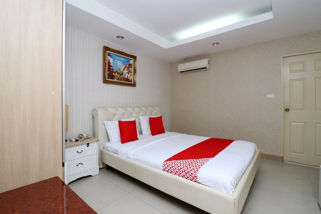 Diamond Residence Silom Бангкок Экстерьер фото