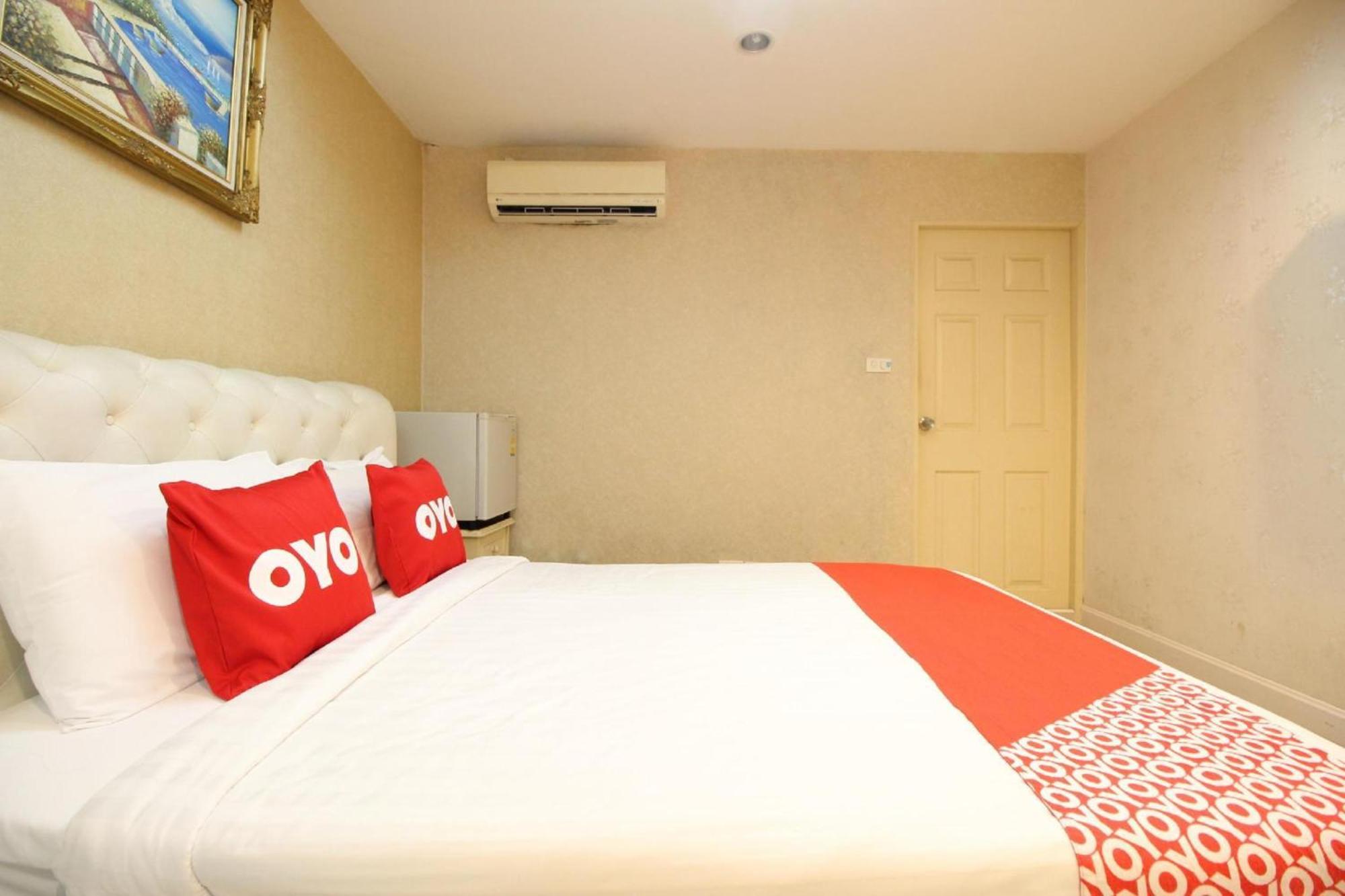 Diamond Residence Silom Бангкок Экстерьер фото