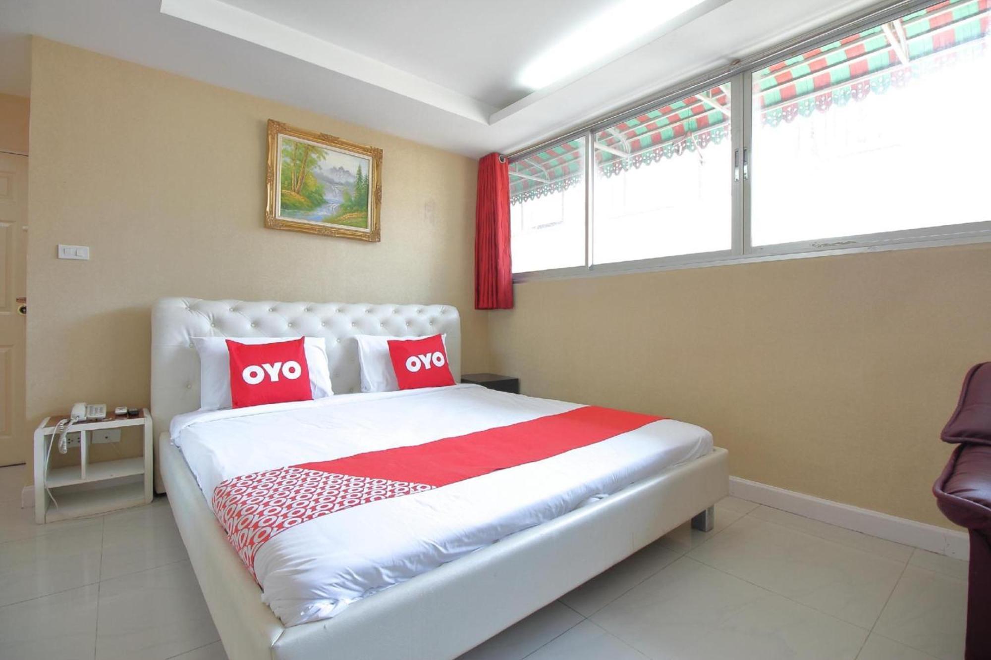 Diamond Residence Silom Бангкок Экстерьер фото