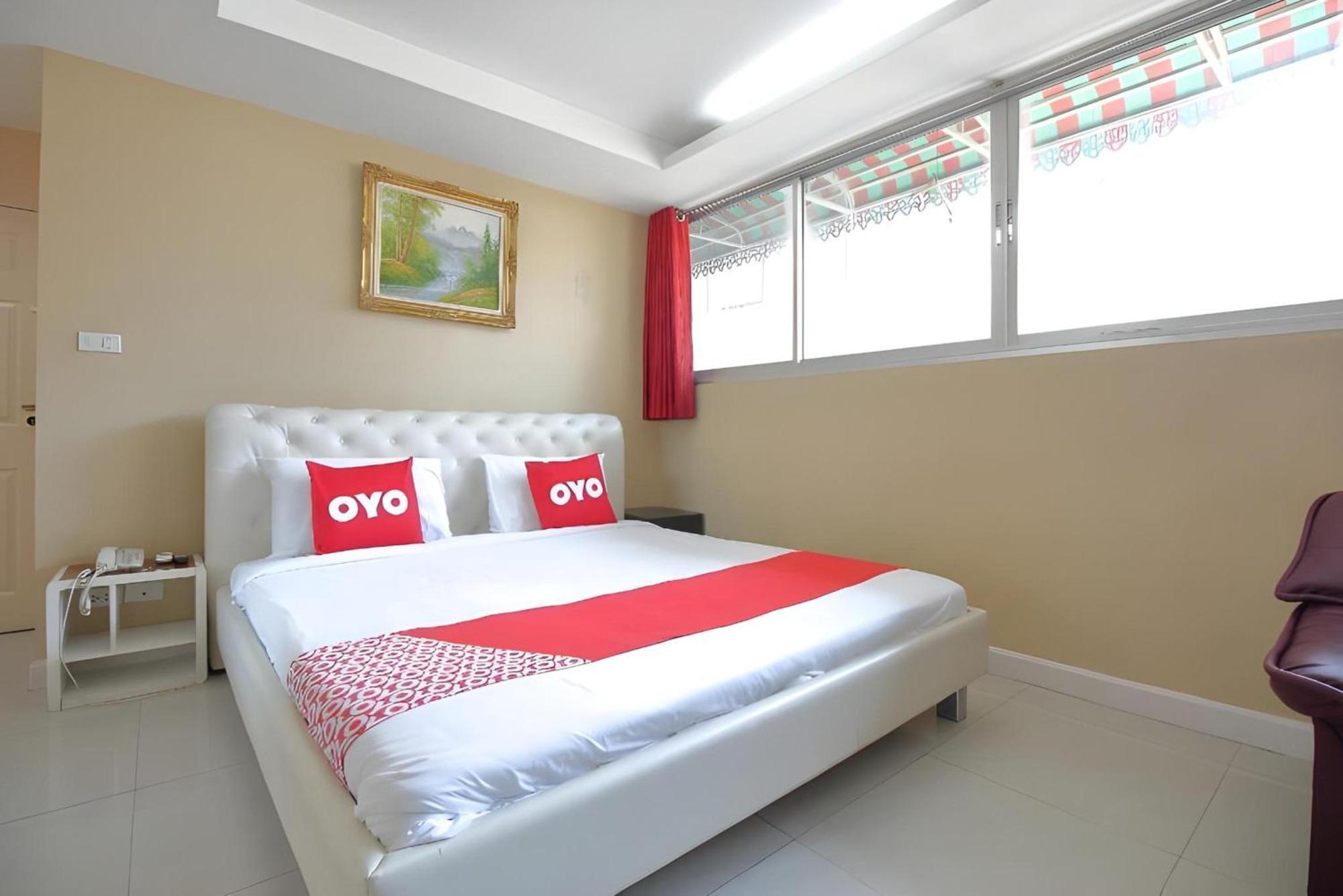 Diamond Residence Silom Бангкок Экстерьер фото