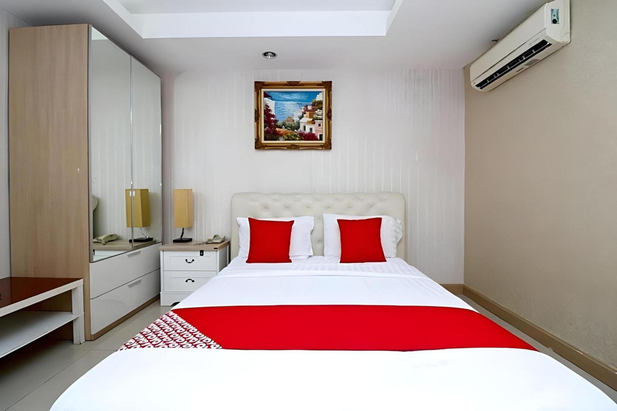 Diamond Residence Silom Бангкок Экстерьер фото