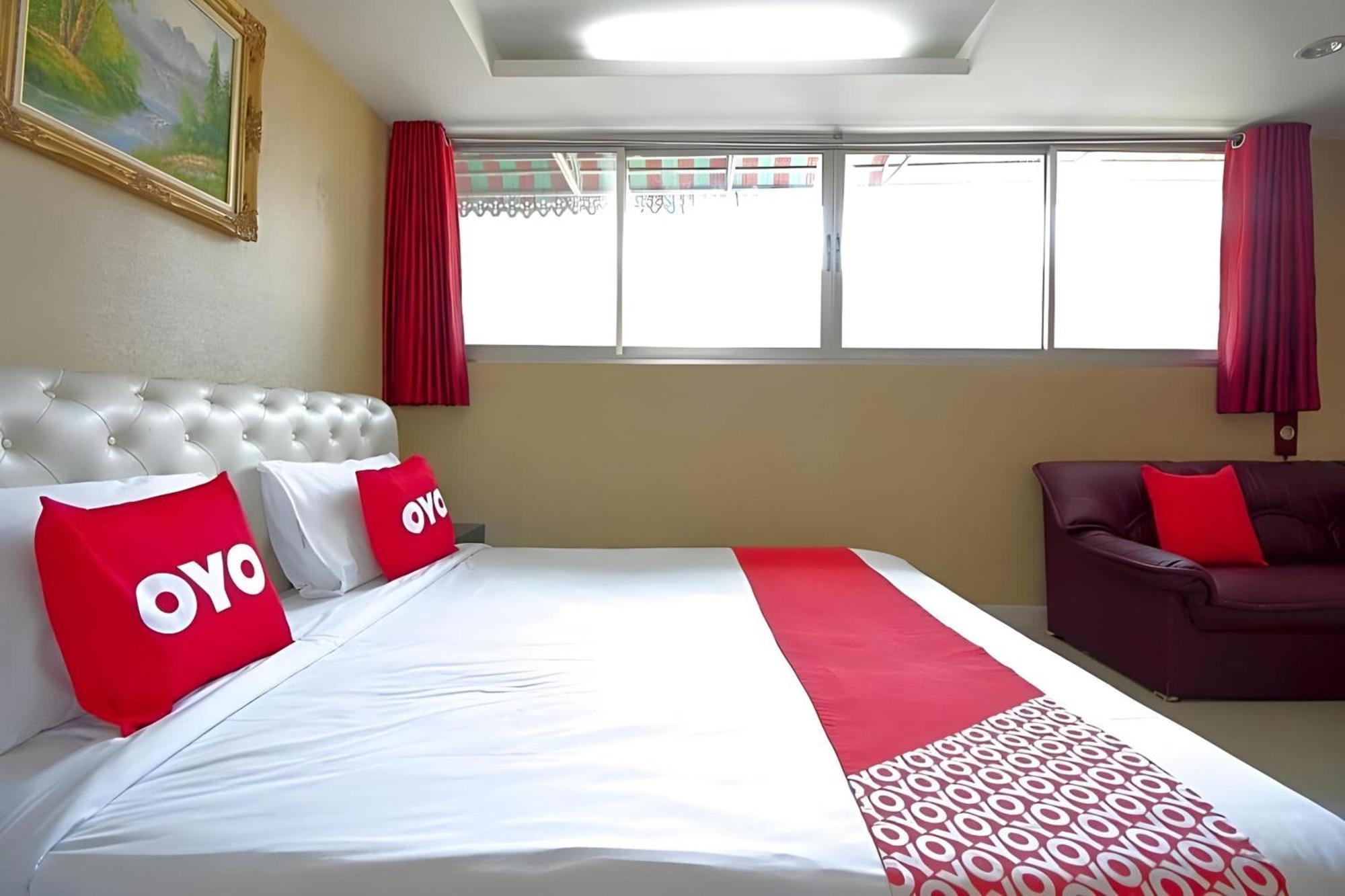 Diamond Residence Silom Бангкок Экстерьер фото