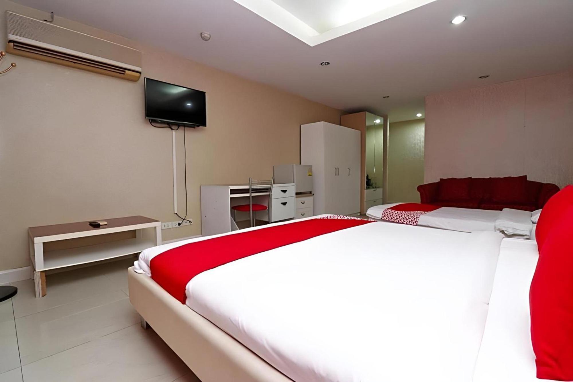 Diamond Residence Silom Бангкок Экстерьер фото